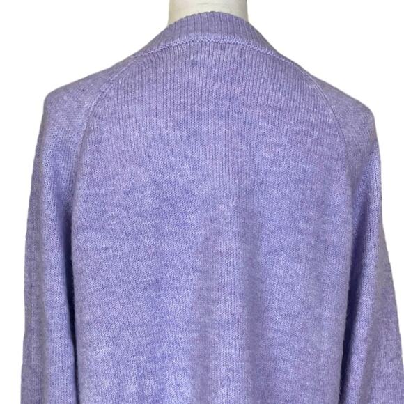 Almost Famous Sweater V-neck Tunic Soft Fuzzy Knit Purple Women’s Size Large - Picture 8 of 10